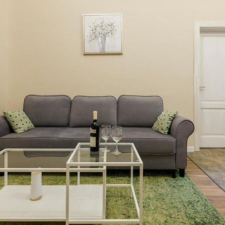 Beautiful Apartment In Heart Of Historical Center Temešvár Exteriér fotografie